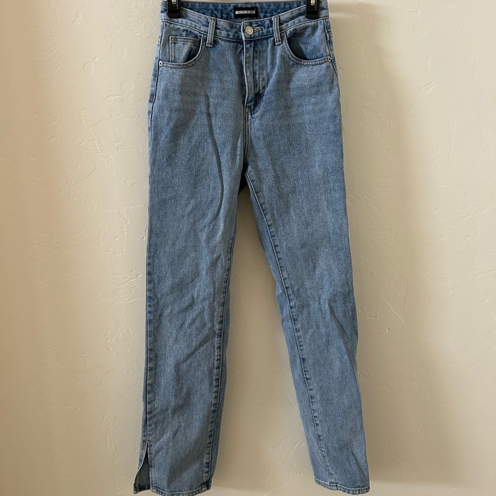 Women's Straight Leg Jeans in Blue